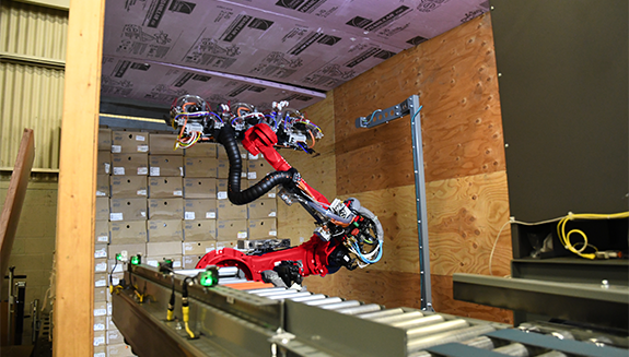 1660317365117 Articulatedarmloadingunloadinghero