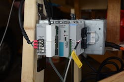 meet-the-industrialized-arduino-figure-3 meet-the-industrialized-arduino-figure-3