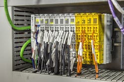 CD1607-IO-terminals-for-machine-control-and-safety CD1607-IO-terminals-for-machine-control-and-safety