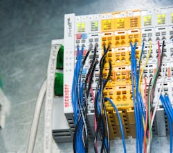 CD-150402-Beckhoff-i-Web CD-150402-Beckhoff-i-Web