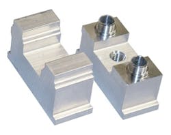 IN11Q4_Feat2-1 IN11Q4_Feat2-1