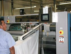 CD0905_Feat2-2 CD0905_Feat2-2