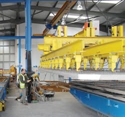 CD0810_Feat2-1 CD0810_Feat2-1