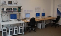 INQ4_Feat2_1 INQ4_Feat2_1