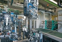 IN08Q1_FeatII1 IN08Q1_FeatII1