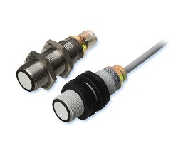 Carlo-Gavazzi-Compact-Ultrasonic-Sensor-250