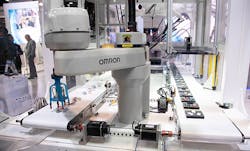 Image-of-robot-working-at-conveyor Image-of-robot-working-at-conveyor