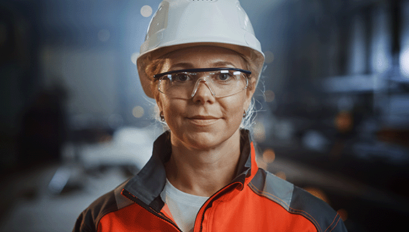 1663606700791 Imageofwomaninhardhatinafactory