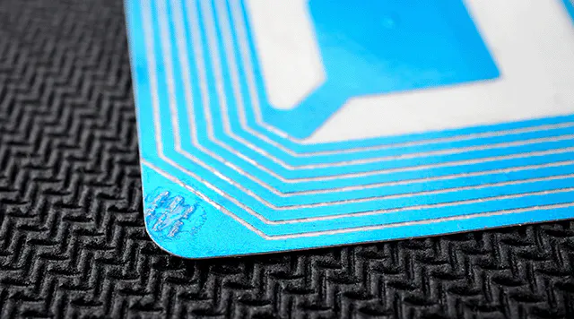 Puce Rfid Puce Rfid Rfid Tag Hi Res Stock Photography And Images Alamy