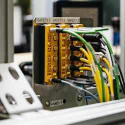 Figure 2: Machine-mountable safety solutions provide robust options for functional safety. Figure 2: Machine-mountable safety solutions provide robust options for functional safety.