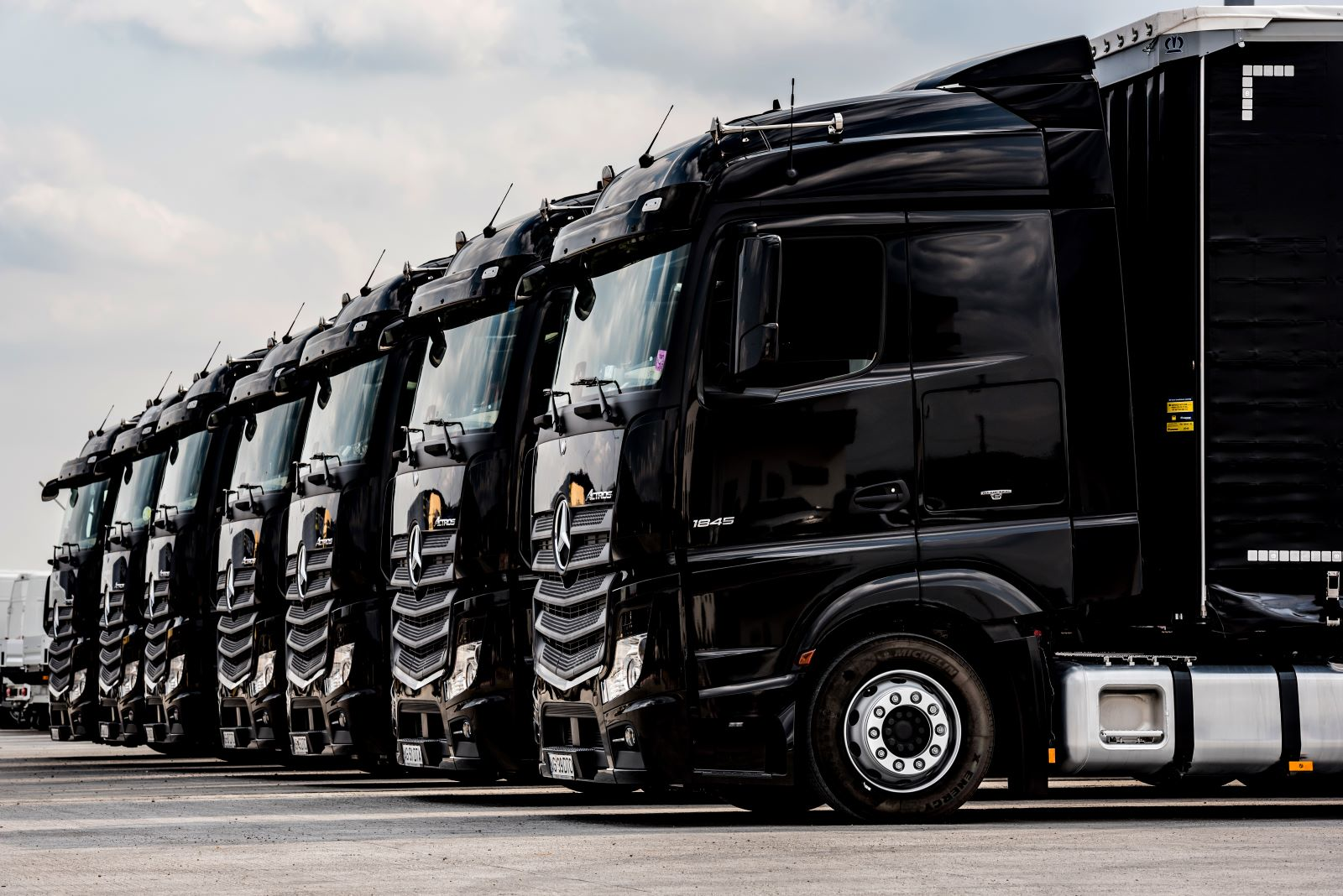 Truck Manufacturer Adopts Digital Solutions To Boost Sustainable Transportation 6437083807f0b