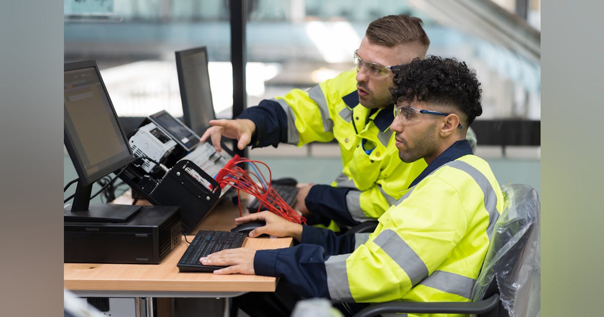 What is a programmable logic controller (PLC)? Circuit Diagram