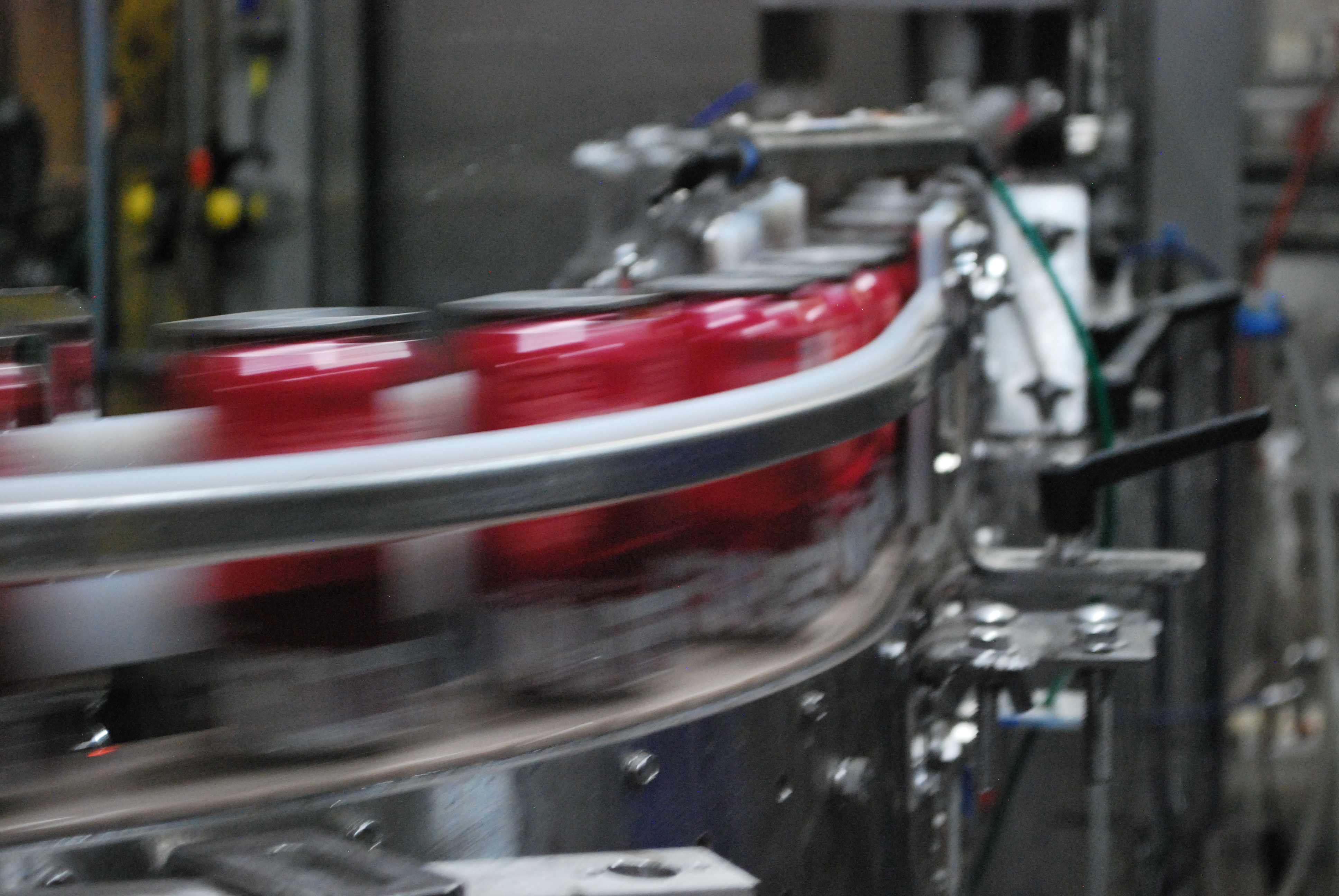 655d06df982069001ea80e1c Moving Cans