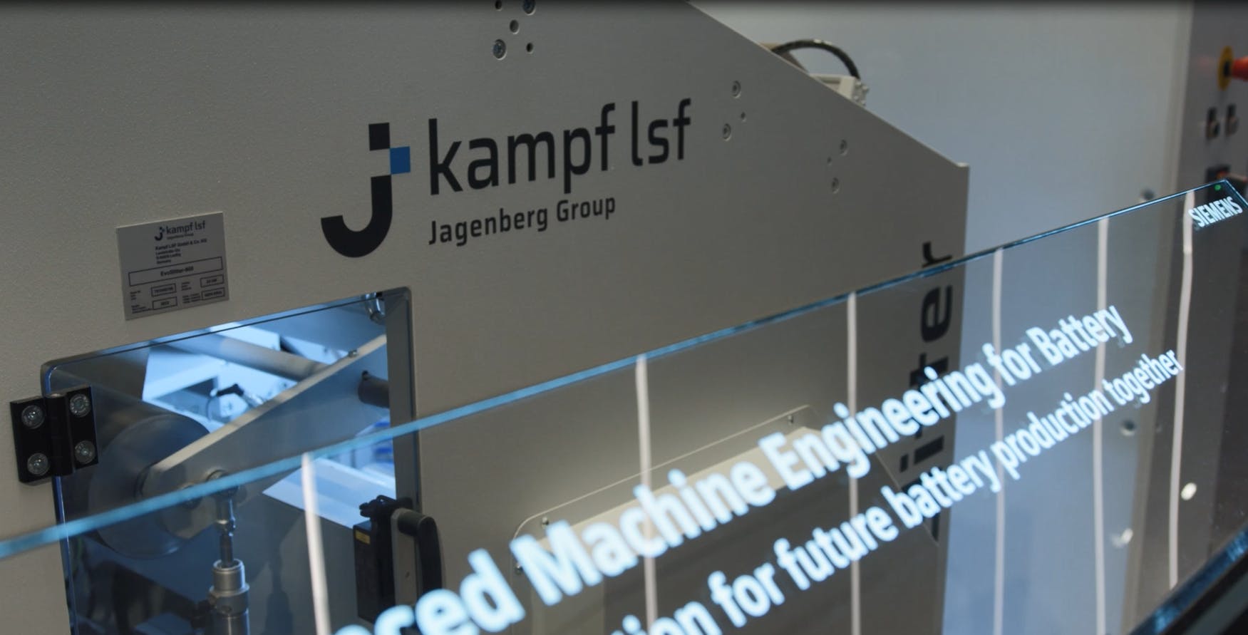 68505c31a335f642db3bc90e Tac 900