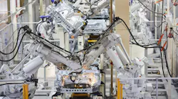 abb_robotics_spot_we600x900_300_dpi