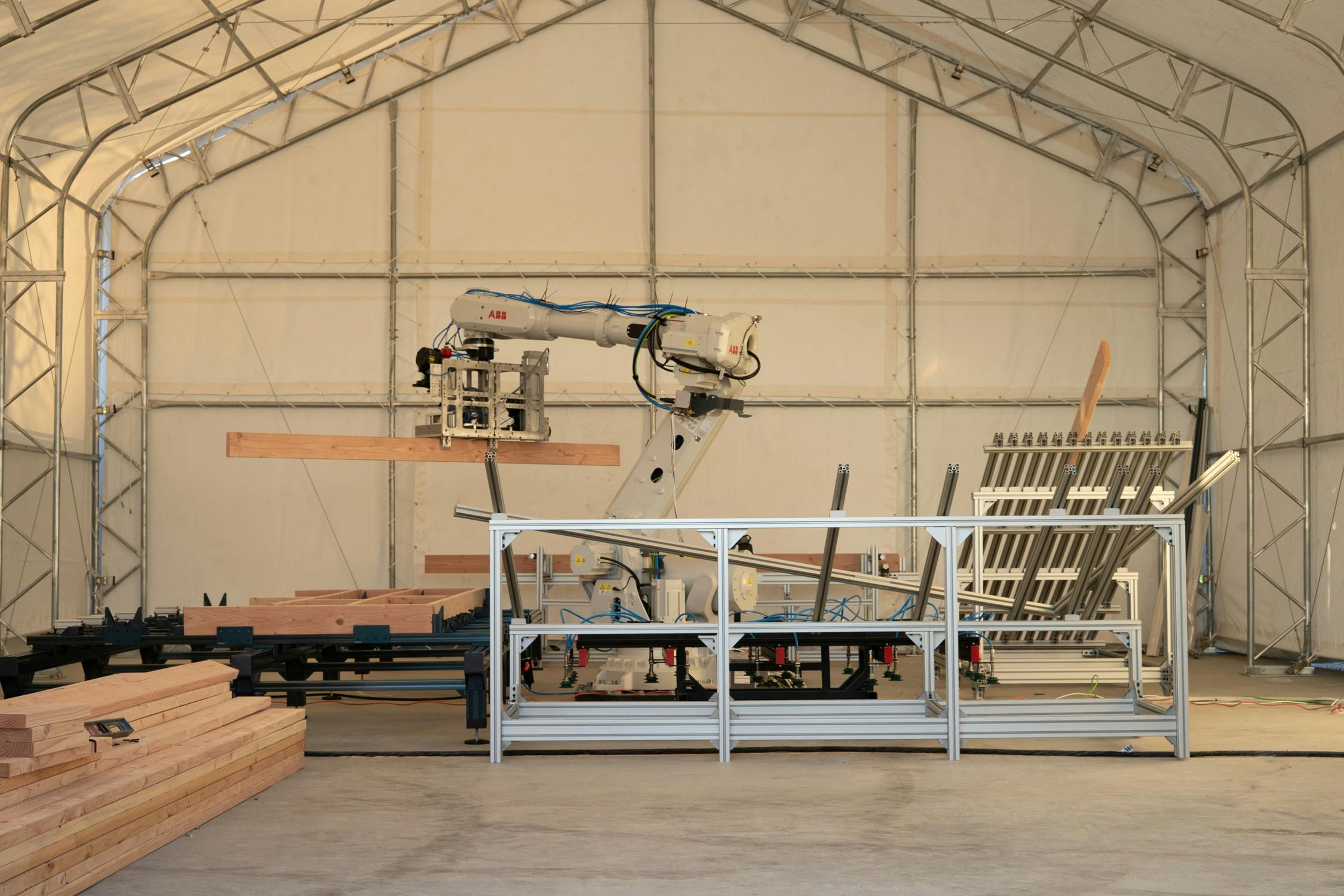 ABB and Cosmic use AI-powered robots to rebuild homes in Los Angeles area