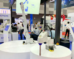 Robot arm form EPSON working show it to customers in Metalex 2020 exhibition at Bitec Bangna exhibition hall Robot arm form EPSON working show it to customers in Metalex 2020 exhibition at Bitec Bangna exhibition hall